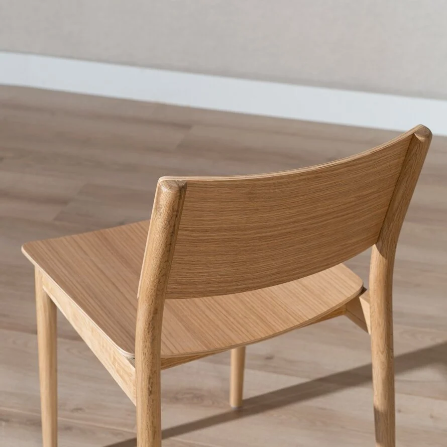 Juno - scandinavische stoel 