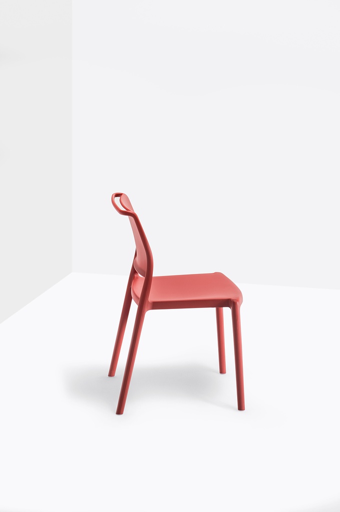 [310-Colour Ara-TBA] Ara - kunststof stoel (Nog te bepalen)