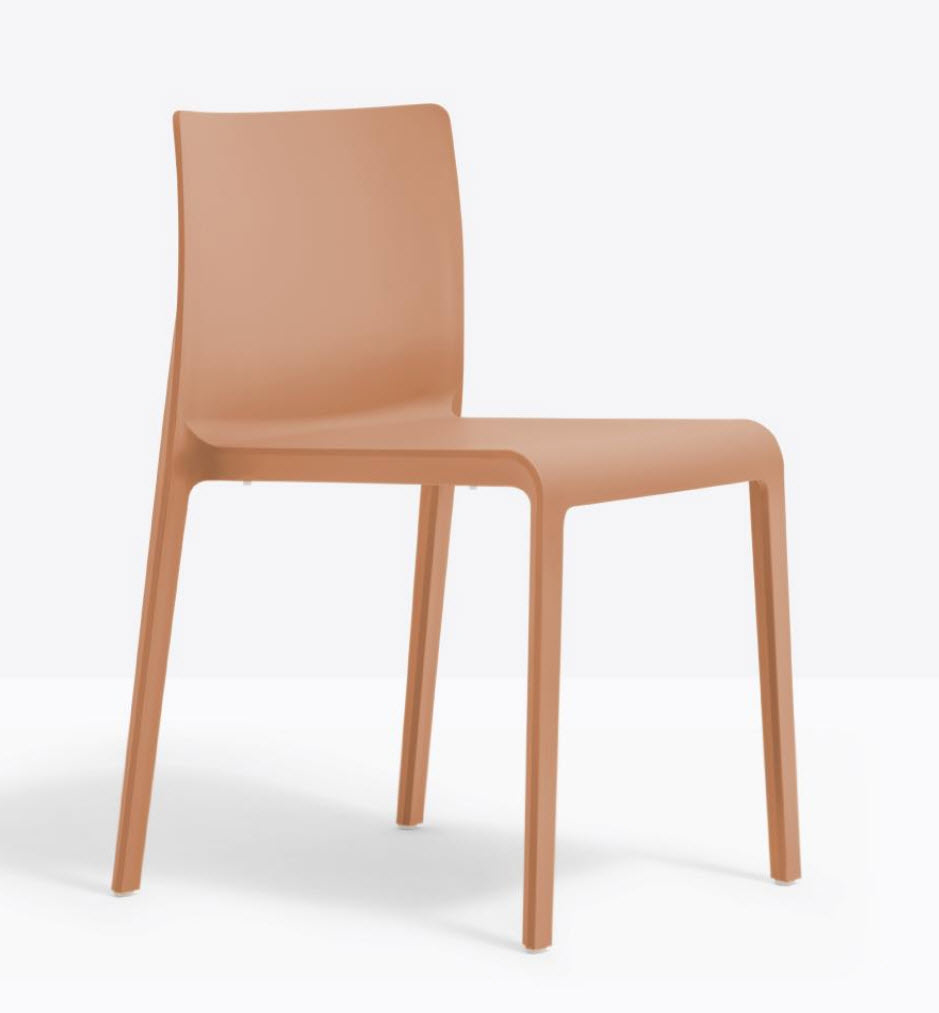 Volt - kunststof stoel (gerecycleerd materiaal)